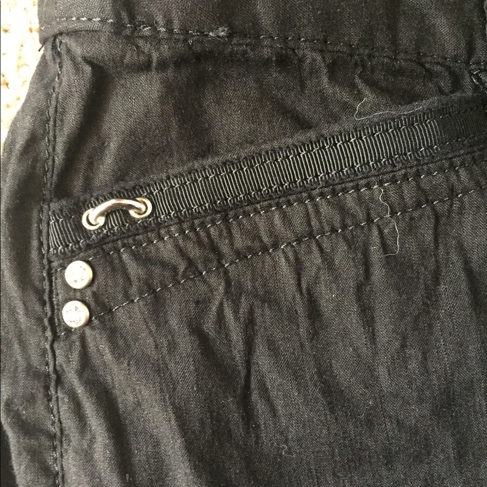 Crop leg pants by WHBM. - Picture 3 of 4